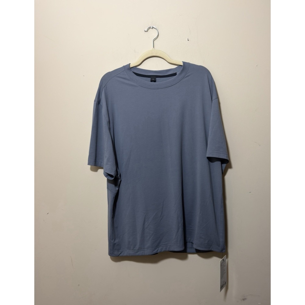 NWT Men's Lululemon EasySet Train Short Sleeve T-Shirt Size XL Solar Gray